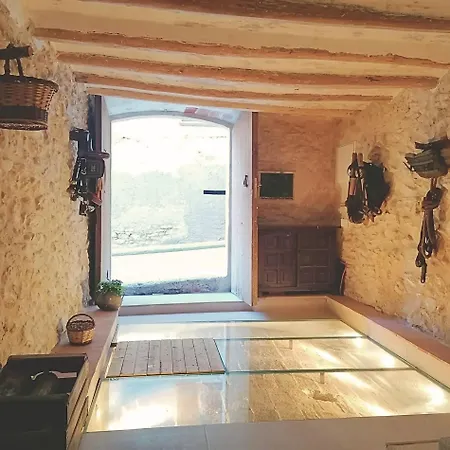 Disfruta De Escapada Rural En Ca La Lola Сasa de vacaciones *