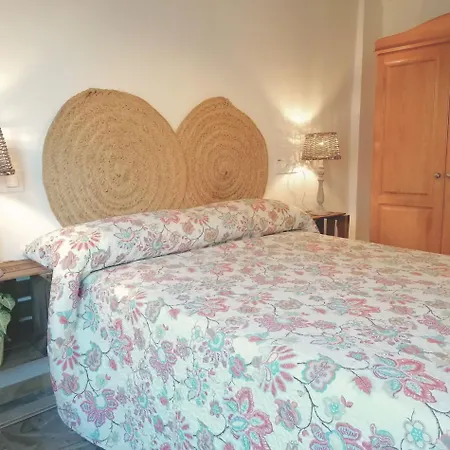 Disfruta De Escapada Rural En Ca La Lola